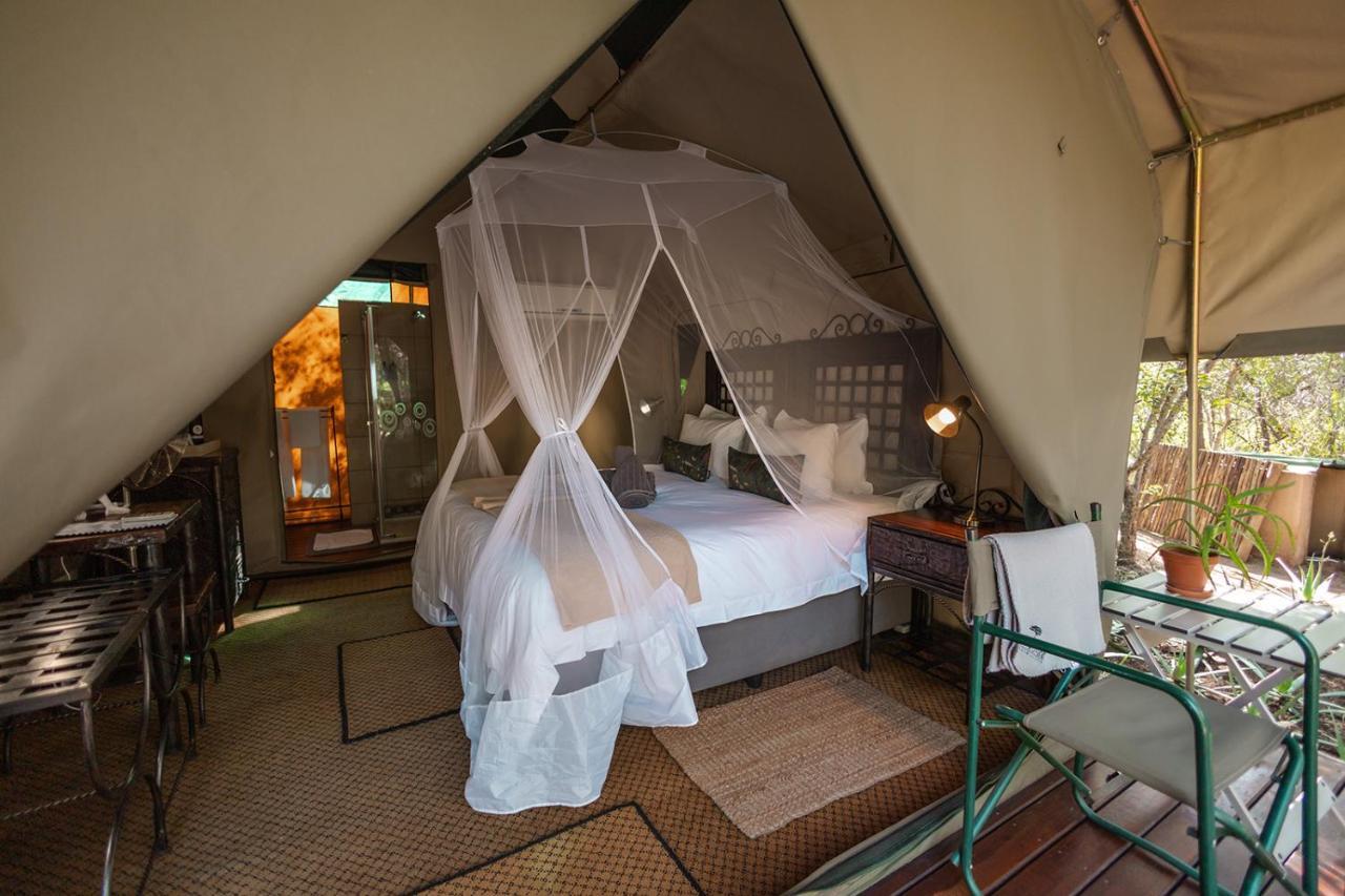 Umkumbe Bush Lodge - Luxury Tented Camp Заповідник Сабі-Санд Екстер'єр фото