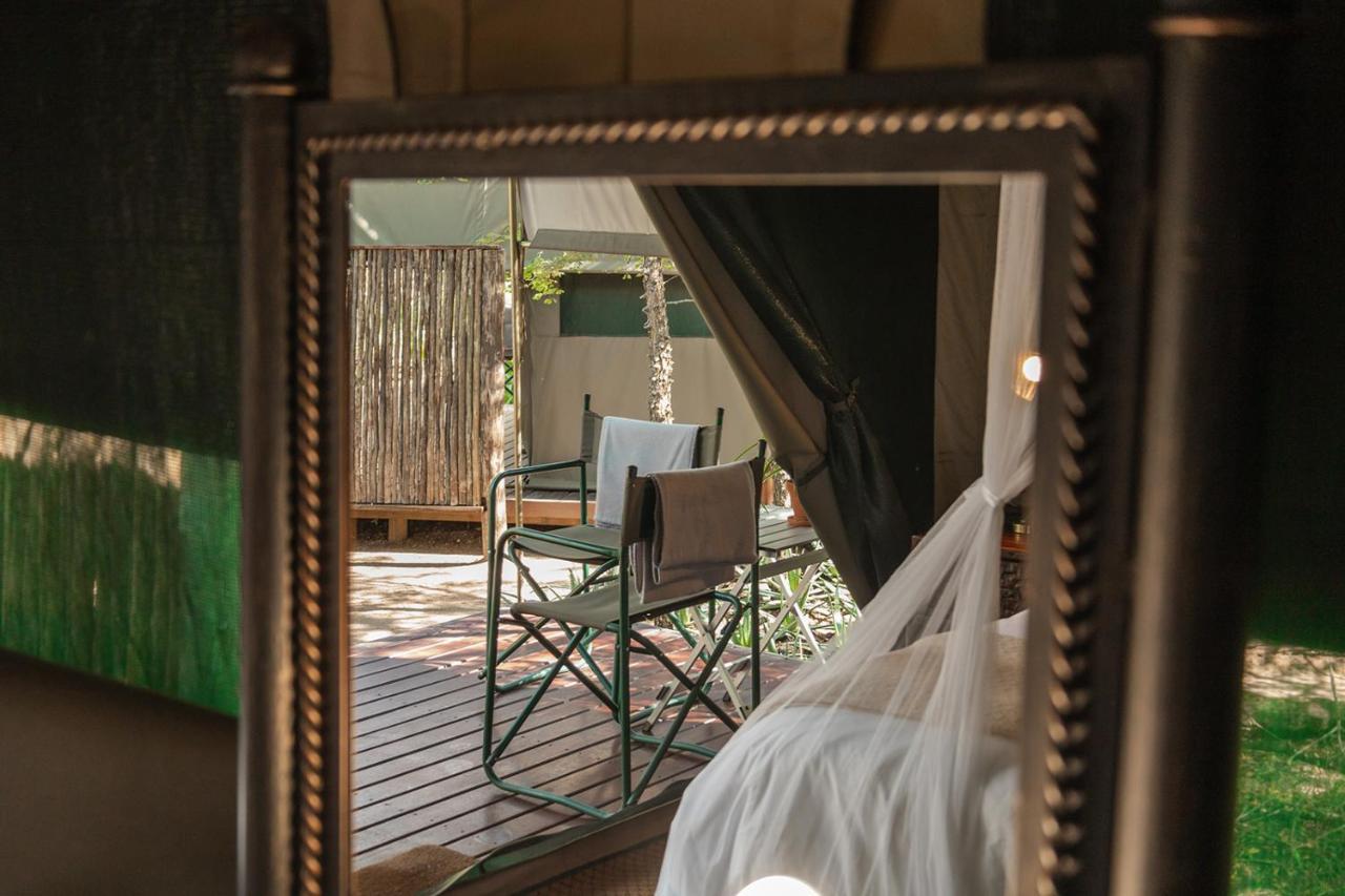 Umkumbe Bush Lodge - Luxury Tented Camp Заповідник Сабі-Санд Екстер'єр фото