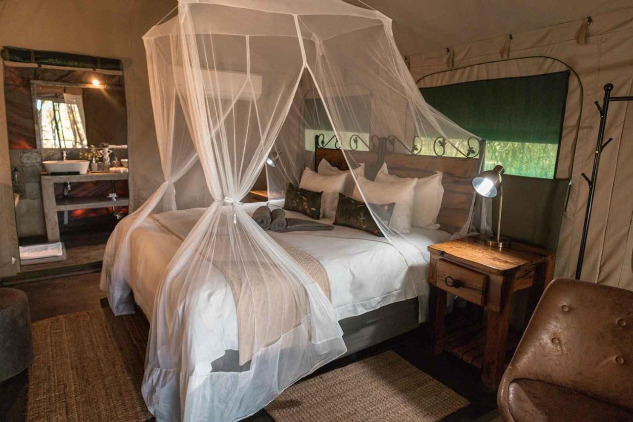 Umkumbe Bush Lodge - Luxury Tented Camp Заповідник Сабі-Санд Екстер'єр фото