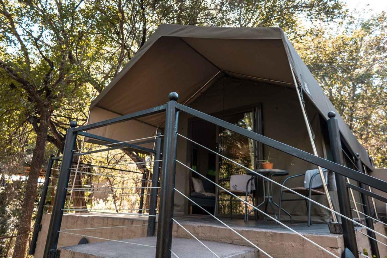 Umkumbe Bush Lodge - Luxury Tented Camp Заповідник Сабі-Санд Екстер'єр фото