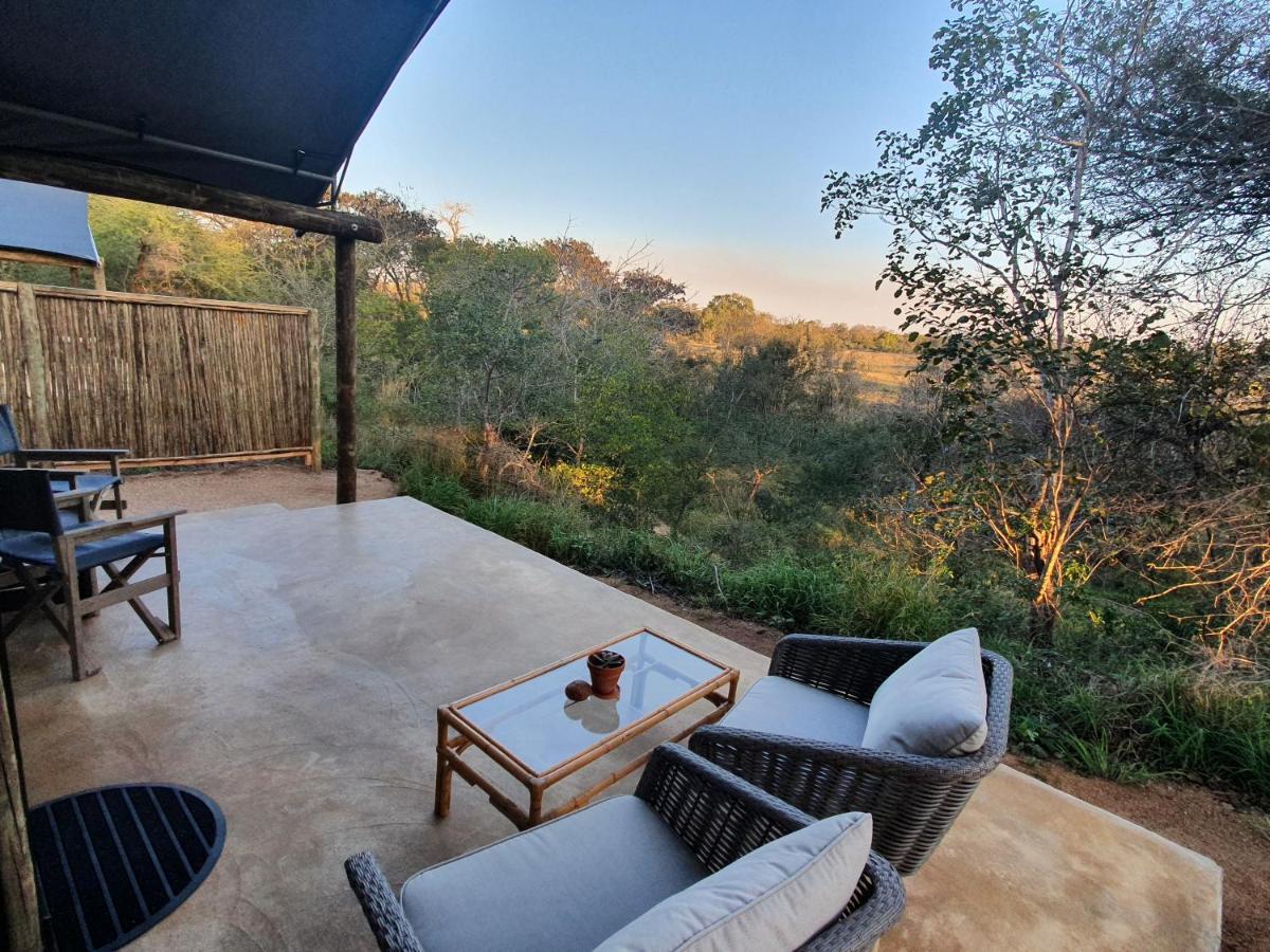 Umkumbe Bush Lodge - Luxury Tented Camp Заповідник Сабі-Санд Екстер'єр фото