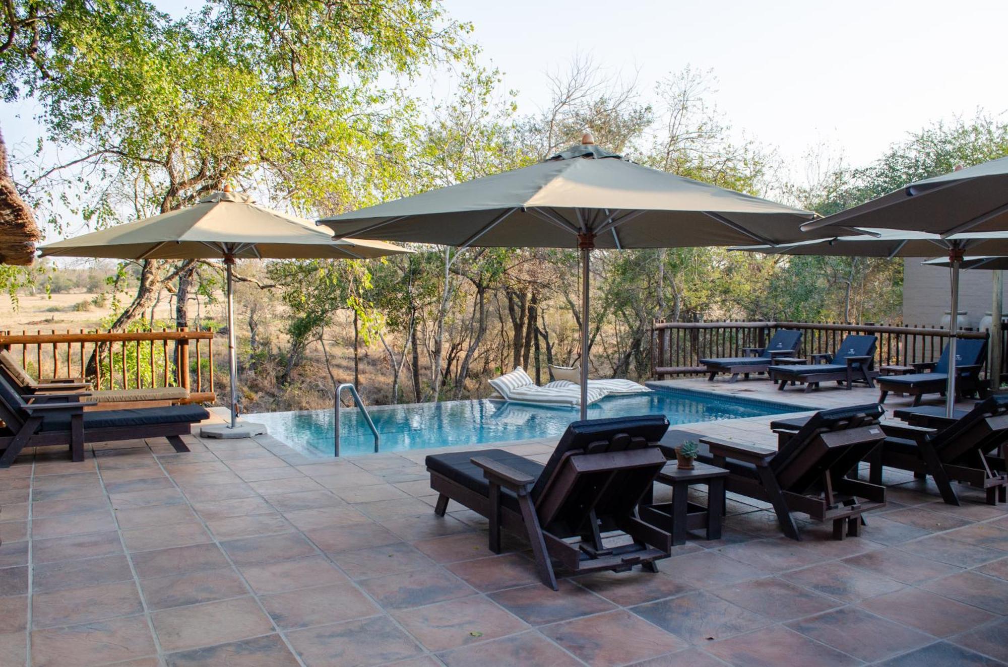 Umkumbe Bush Lodge - Luxury Tented Camp Заповідник Сабі-Санд Екстер'єр фото