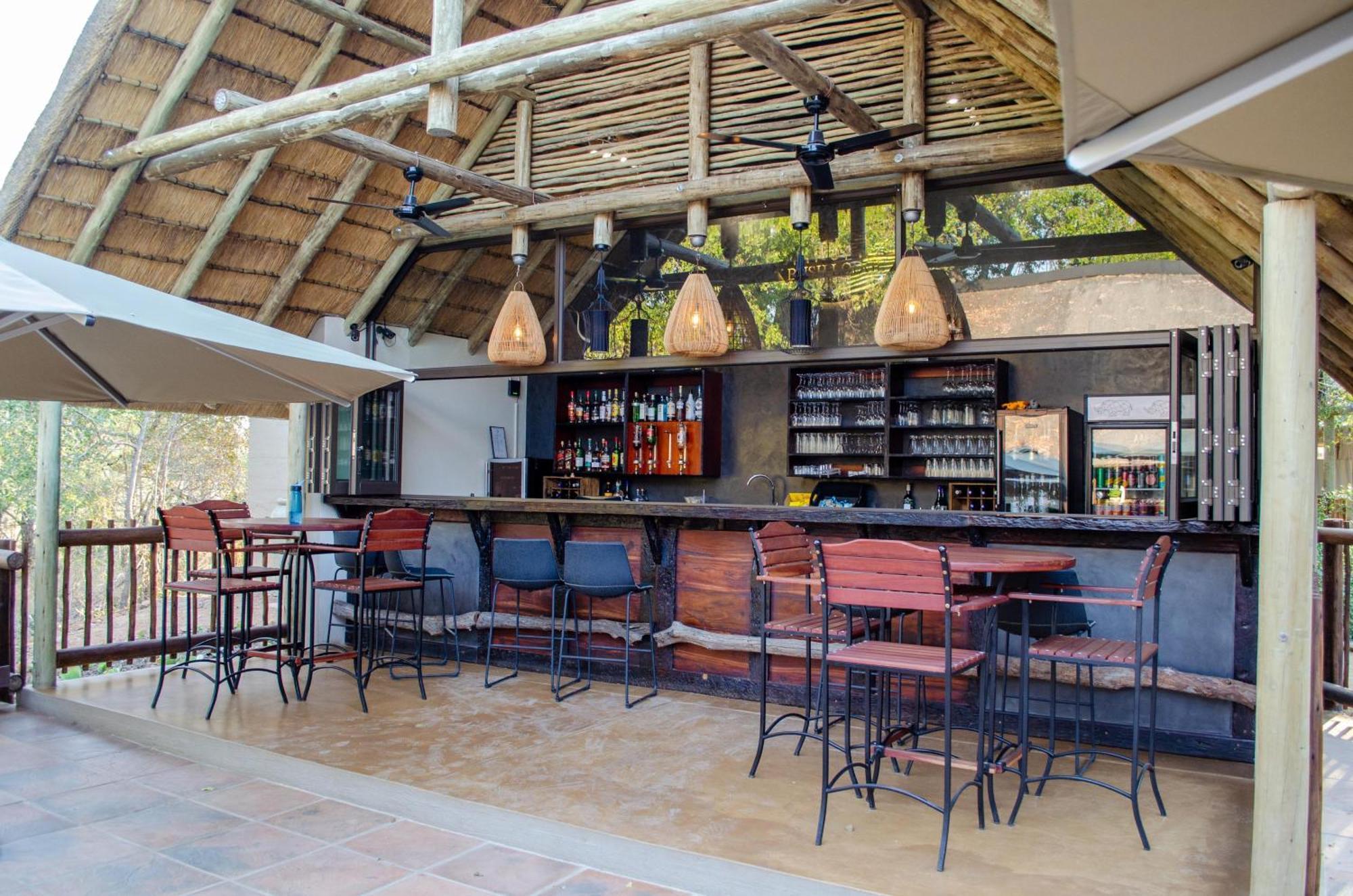 Umkumbe Bush Lodge - Luxury Tented Camp Заповідник Сабі-Санд Екстер'єр фото